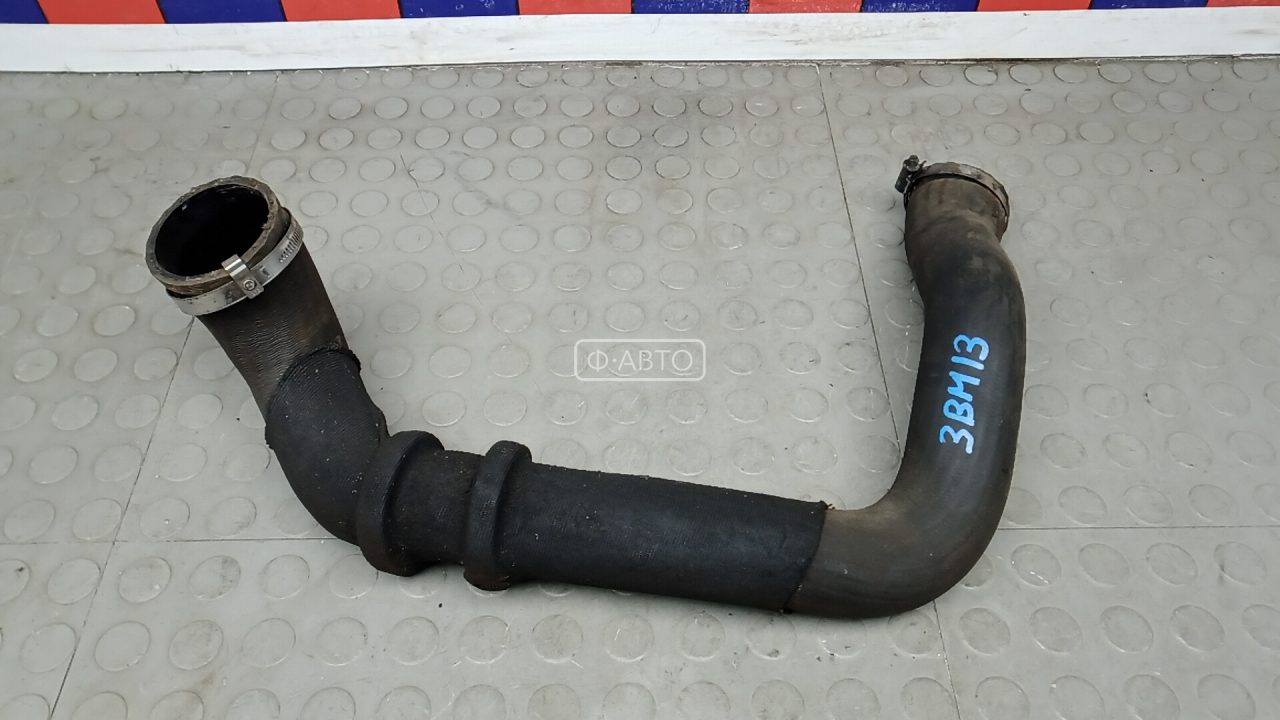 Патрубок интеркулера