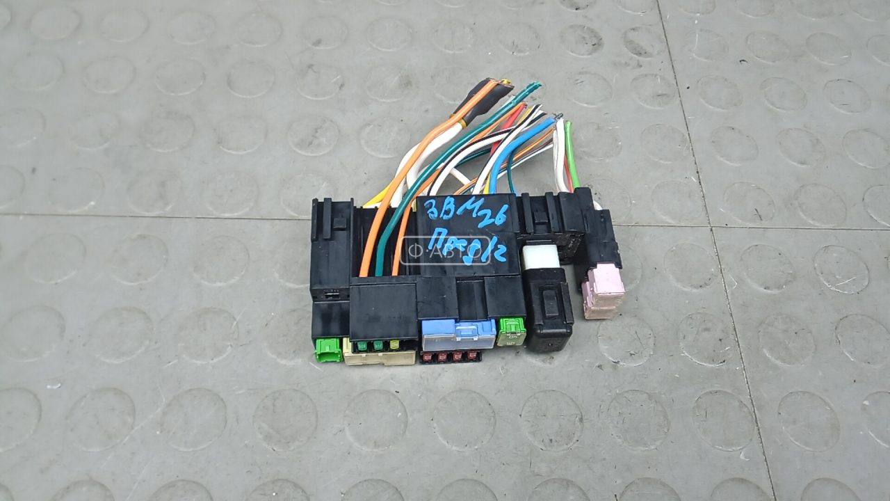 Блок предохранителей