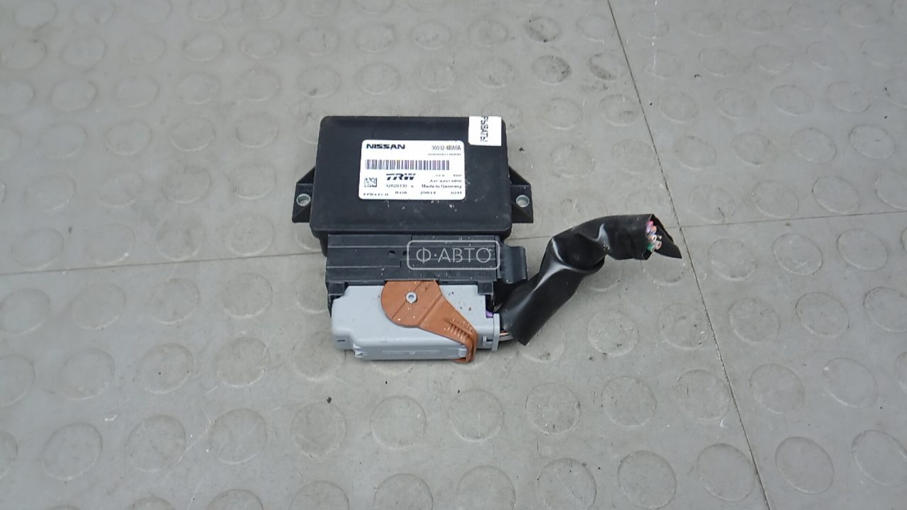 Блок управления ручника (стояночного тормоза)