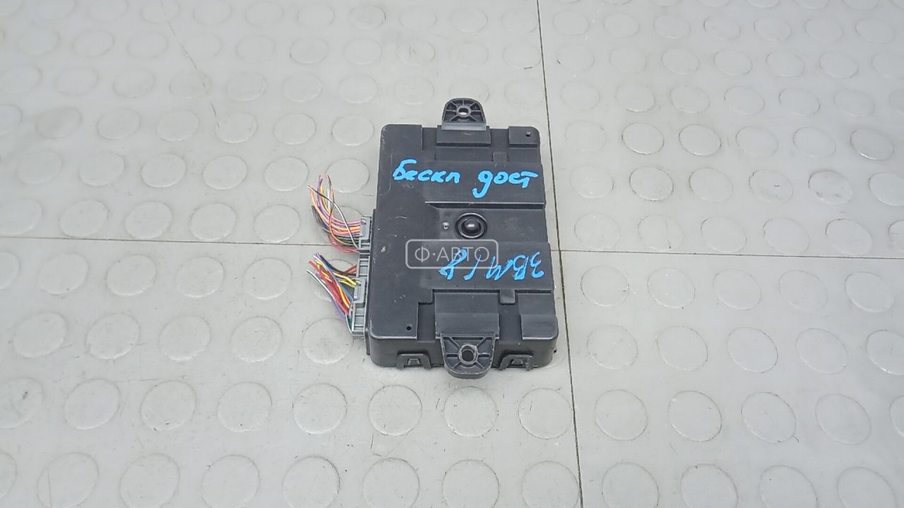 Блок управления бесключевым доступом