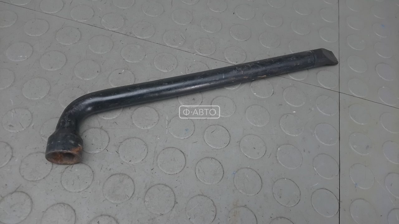 Ключ колесный