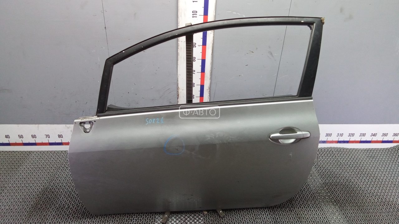 Дверь передняя левая