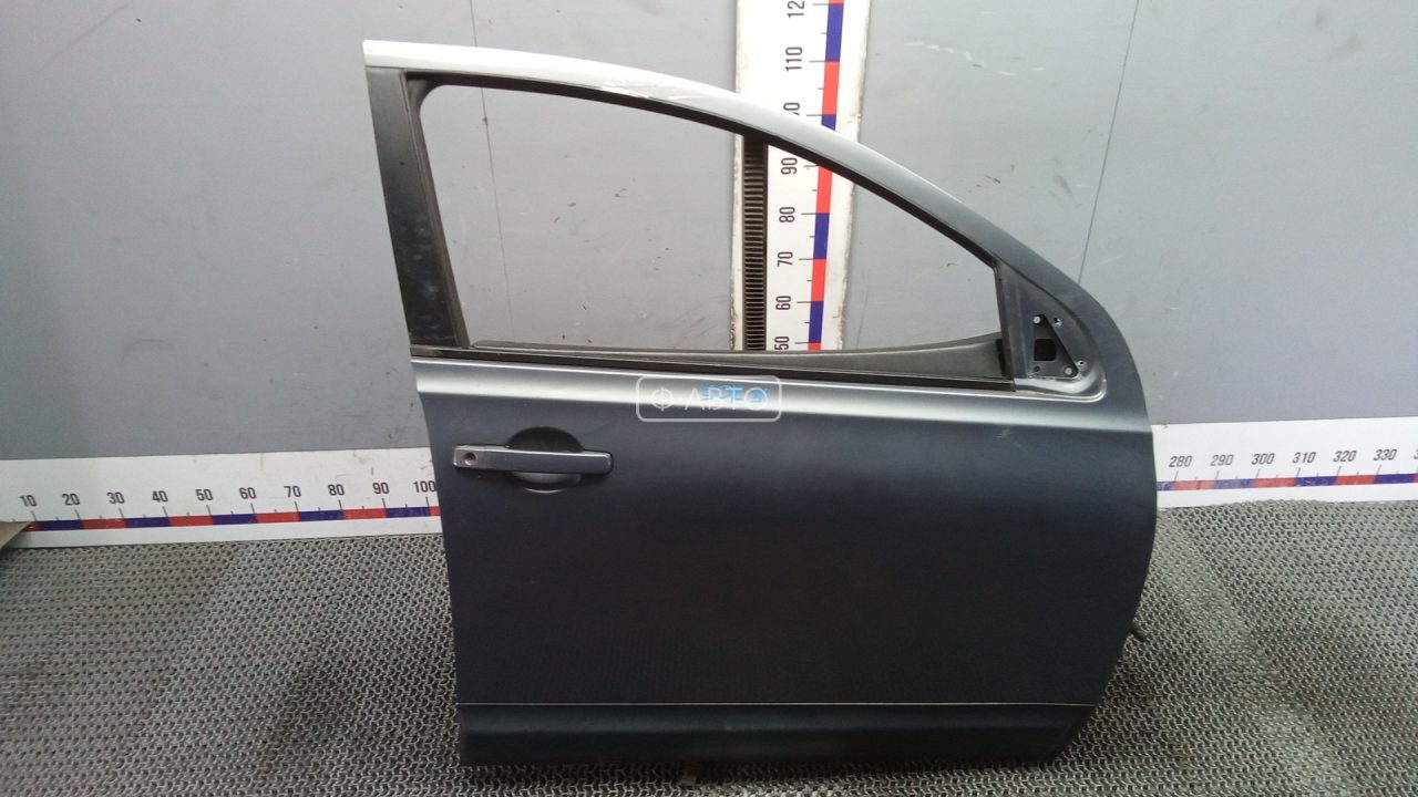 Дверь передняя правая