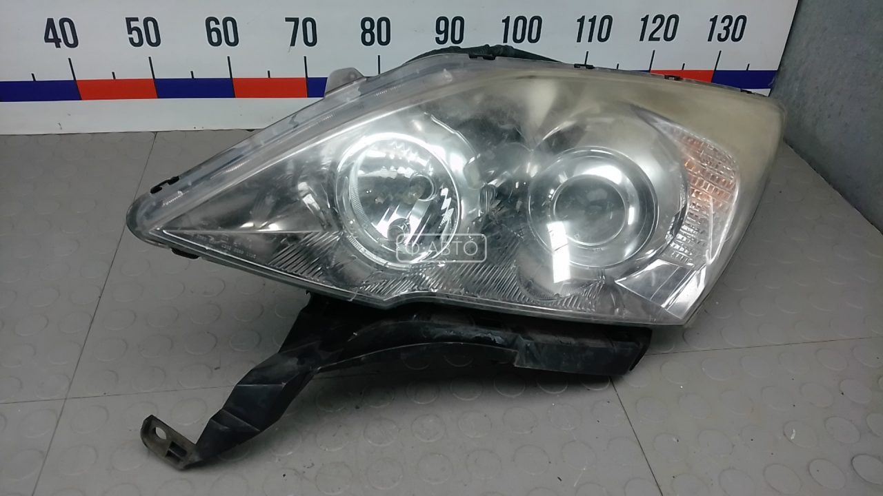 Фара левая