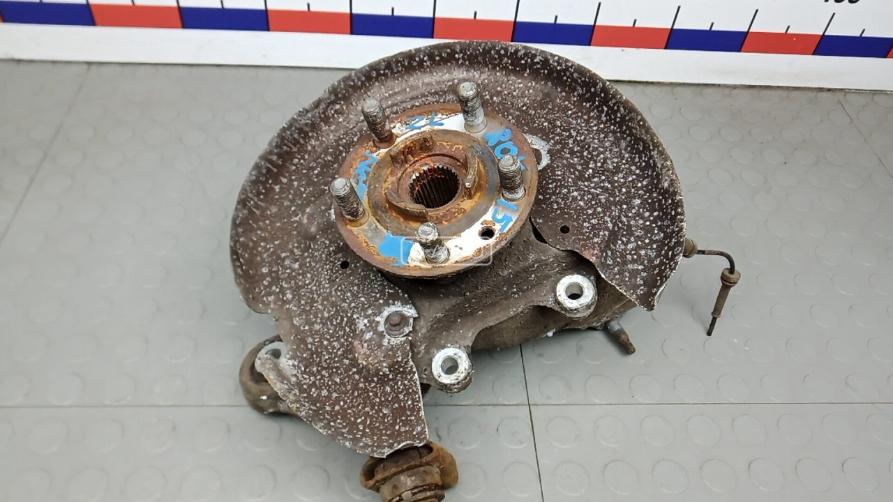 Ступица задняя левая