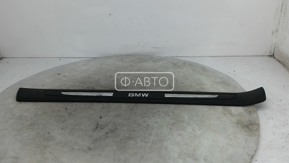 Накладка порога внутренняя левая