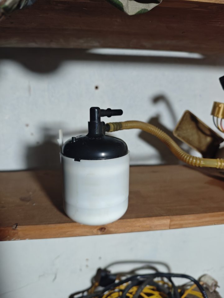 Топливный фильтр