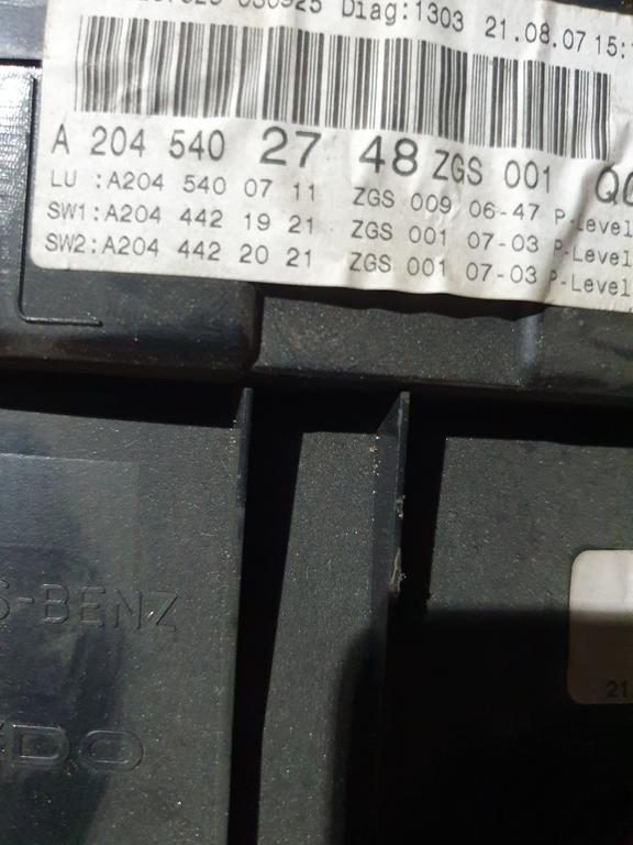 Панель приборов