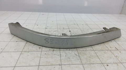 Ус под фару (ресничка) левый