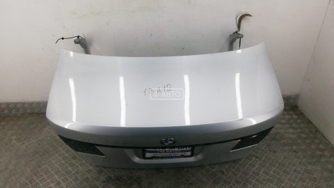 Крышка багажника