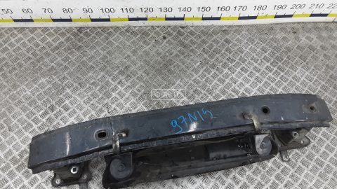 Усилитель бампера передний (кронштейн)