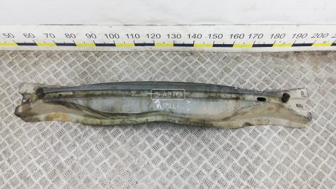 Усилитель бампера передний (кронштейн)