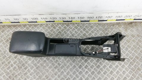 Подлокотник центральный