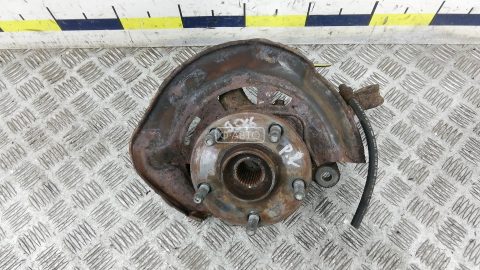 Ступица передняя правая