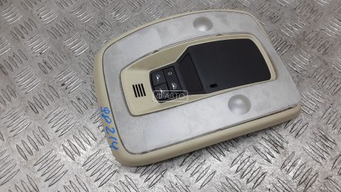 Фонарь освещения салона