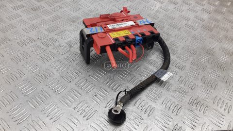 Блок бортовой сети (блок управления BCM)