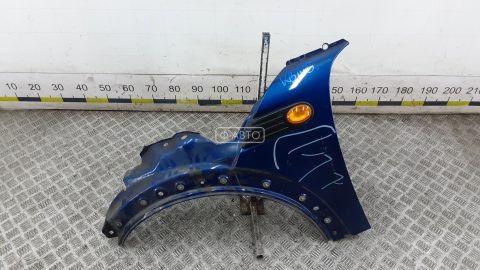 Крыло переднее левое