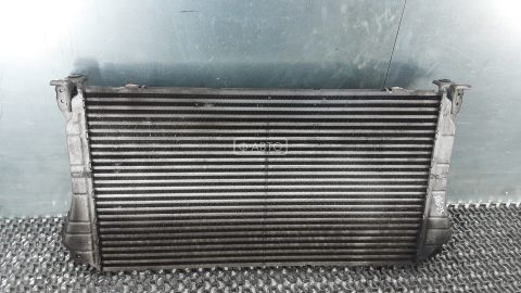 Радиатор интеркулера