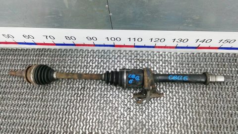 Привод передний правый