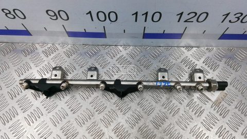 Топливная рампа бензиновая