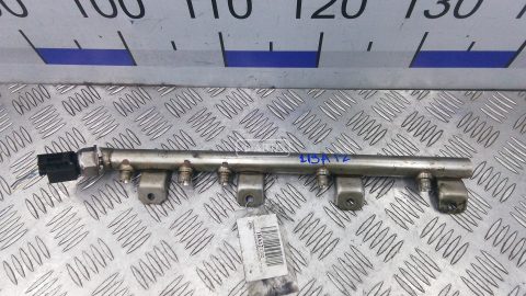 Топливная рампа бензиновая