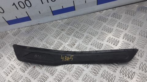 Накладка порога внутренняя левая