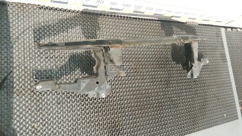 Передняя панель крепления облицовки (телевизор)