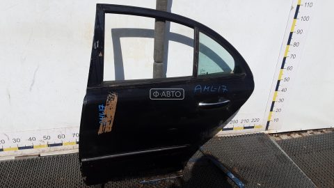 Дверь задняя левая