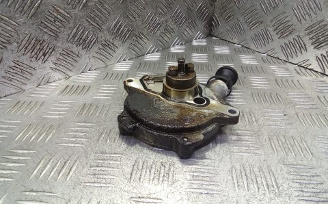 Насос вакуумный