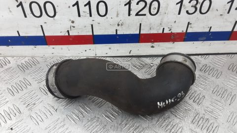 Патрубок интеркулера