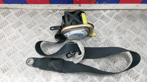 Ремень безопасности с пиропатроном сиденья переднего