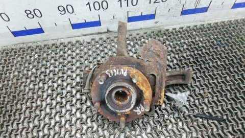 Ступица передняя правая