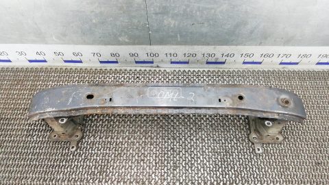 Усилитель бампера передний (кронштейн)