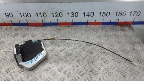 Замок двери задней левой