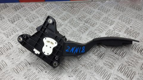 Педаль газа