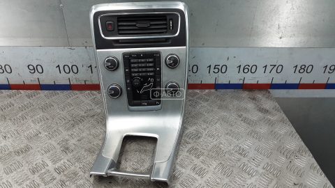 Центральная консоль