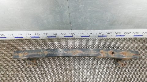 Усилитель бампера передний (кронштейн)