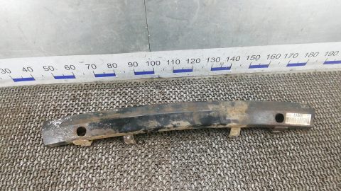 Усилитель бампера передний (кронштейн)