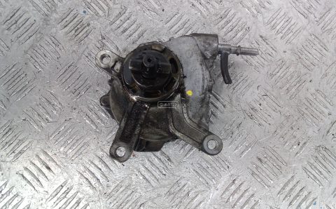 Насос вакуумный