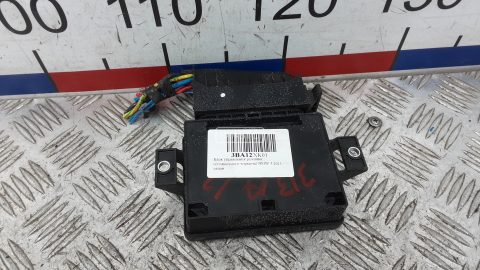 Блок управления ручника (стояночного тормоза)