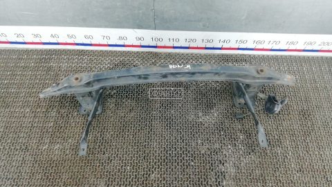 Усилитель бампера передний (кронштейн)