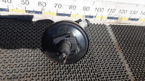 Вакуумный усилитель тормозов