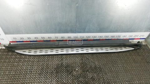 Подножка внешняя декоративная