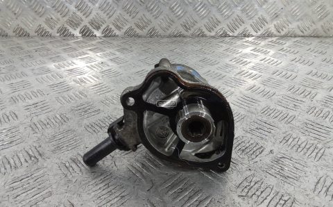 Насос вакуумный