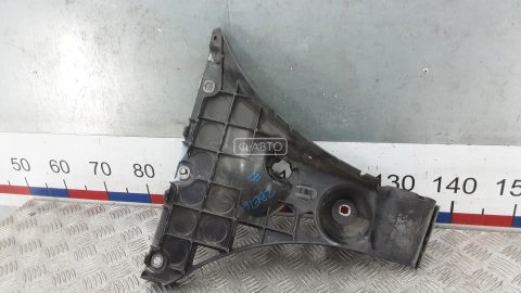 Крепление бампера заднее