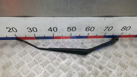 Щеткодержатель лобового стекла