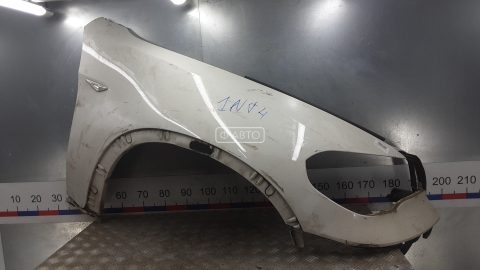 Крыло переднее правое