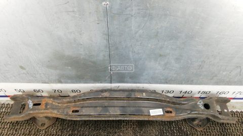 Усилитель бампера передний (кронштейн)