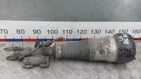 Стойка передняя левая