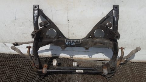 Балка подвески передняя